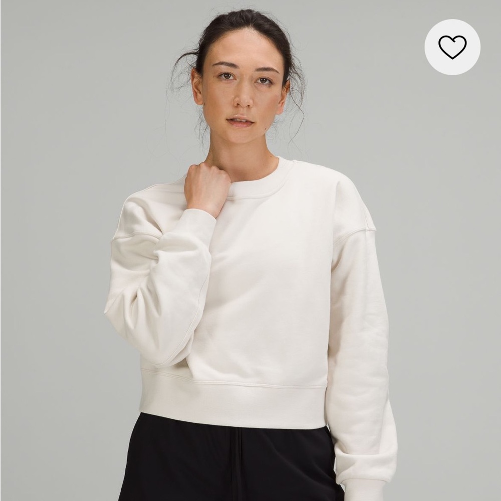 *NWT* LULULEMON SOFTSTREME PERFECTLY OVERSIZED CROPPED CREW SZ:8 WHTO